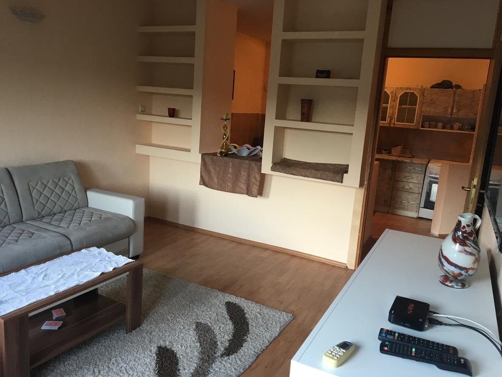 Mell Apartments Мостар Экстерьер фото