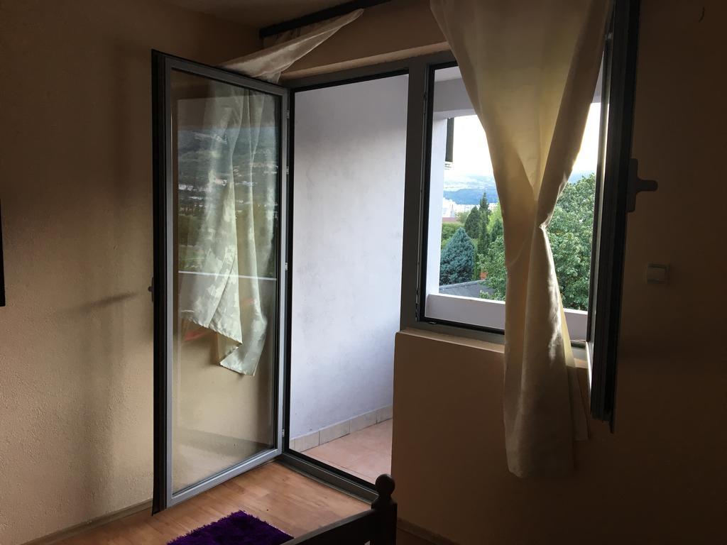 Mell Apartments Мостар Экстерьер фото