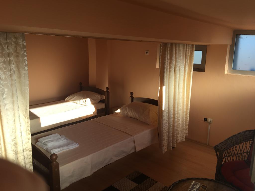 Mell Apartments Мостар Экстерьер фото