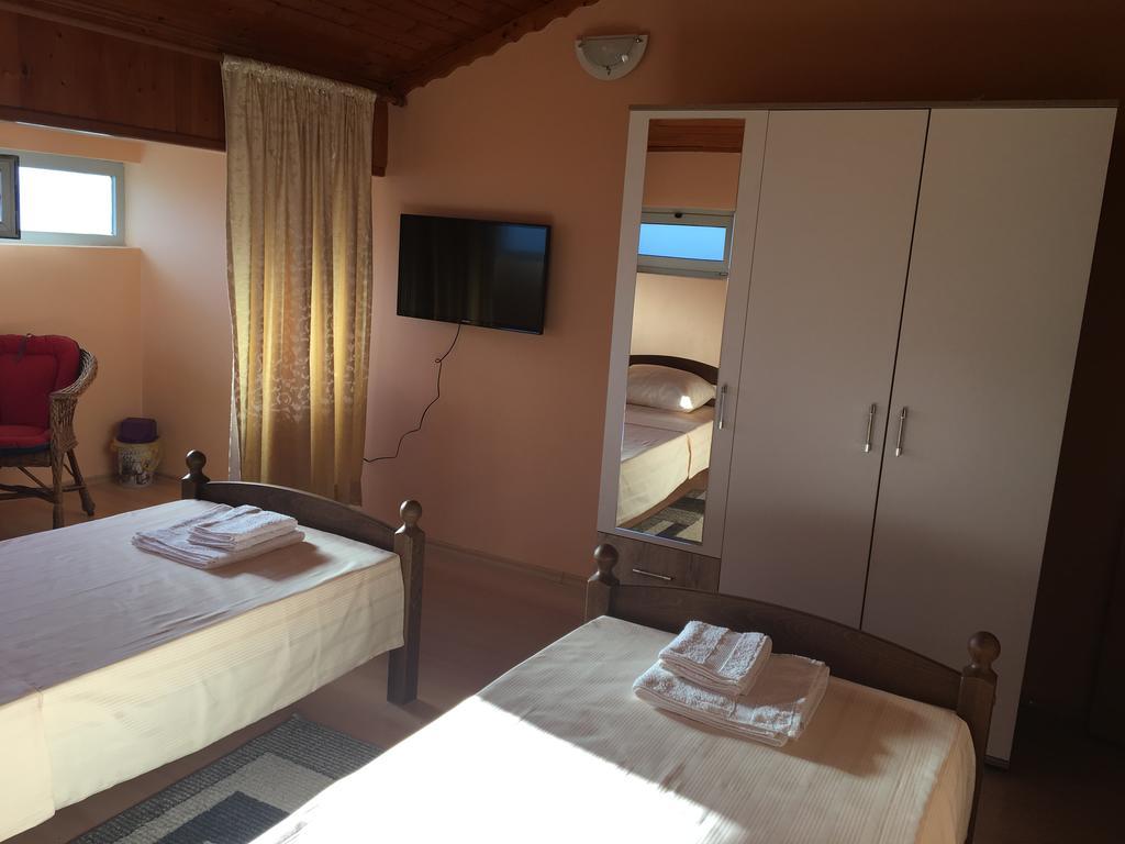 Mell Apartments Мостар Экстерьер фото