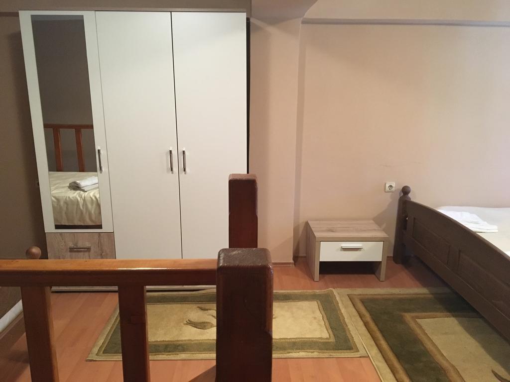 Mell Apartments Мостар Экстерьер фото