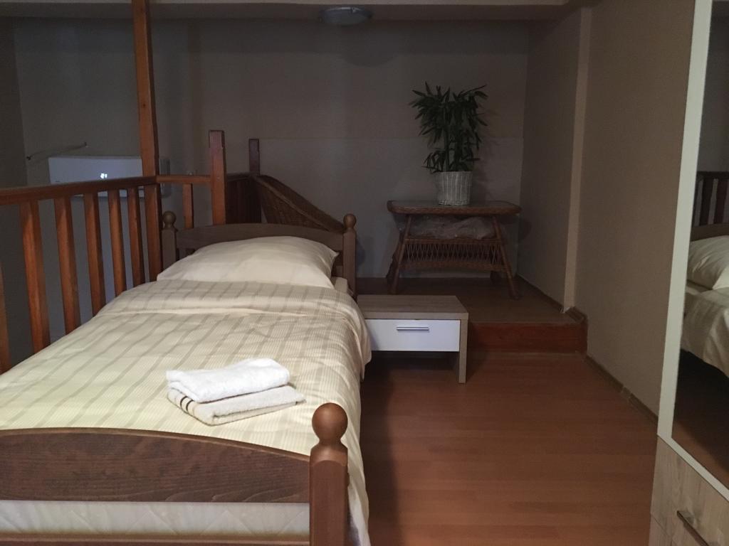 Mell Apartments Мостар Экстерьер фото