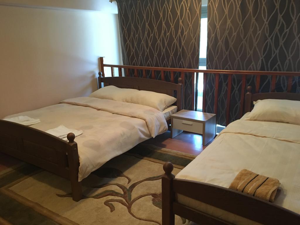 Mell Apartments Мостар Экстерьер фото